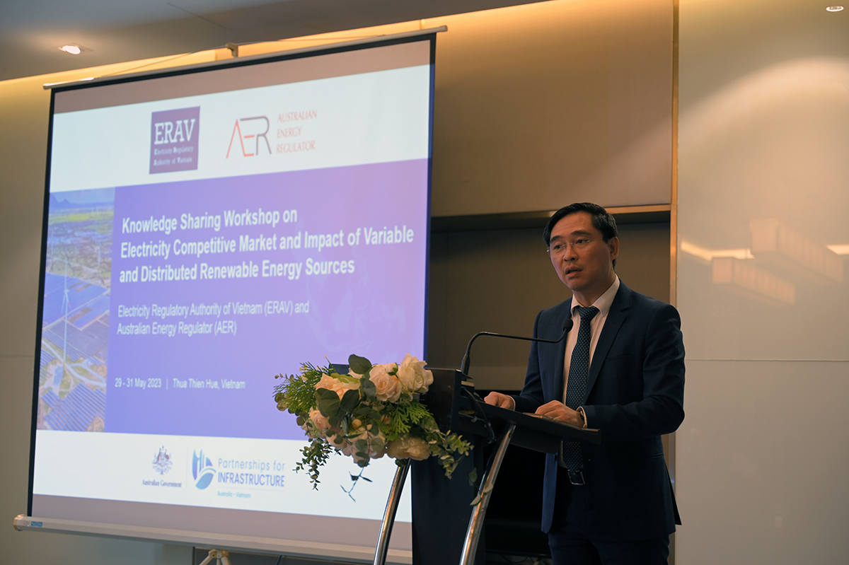 ERAV delivers opening remarks