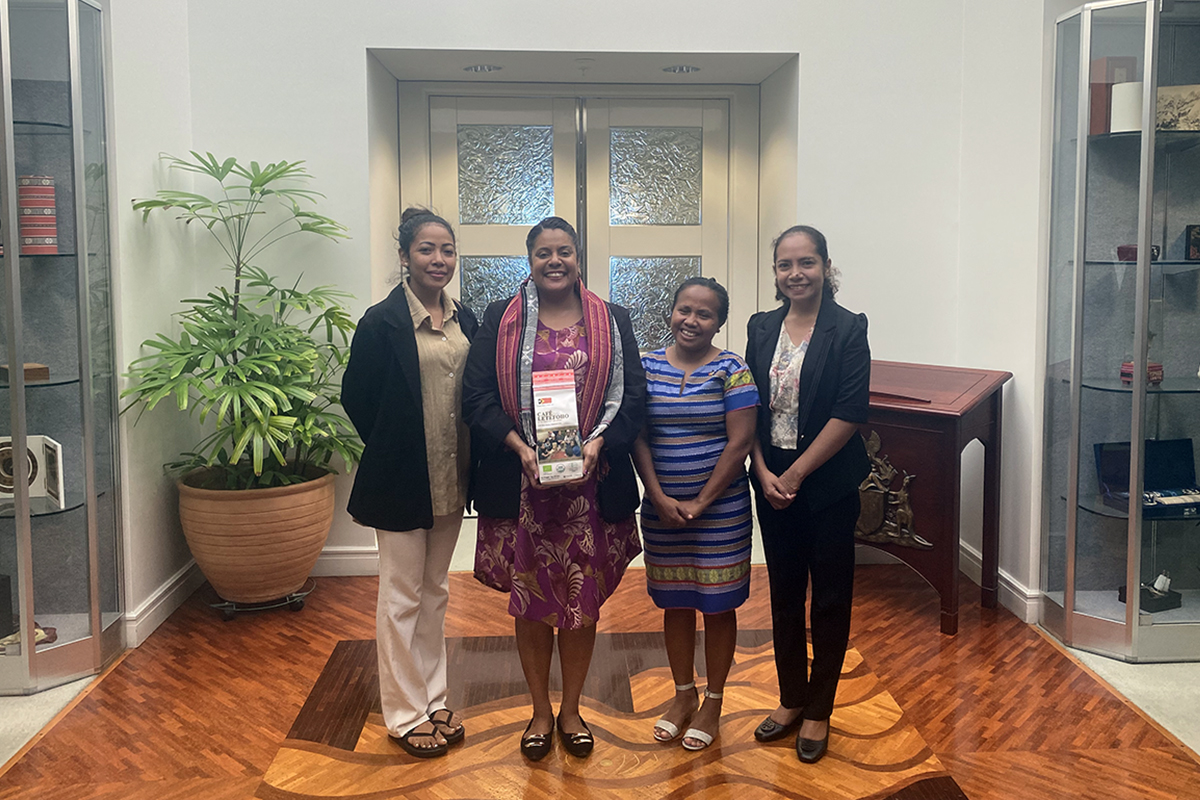 Meeting with Hon Ngaree Ah Kit MLA, Northern Territory Minister