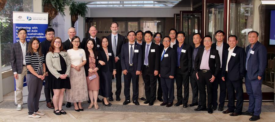 Vietnamese officials visited Sydney for a workshop with the Australian Energy Regulator (AER).