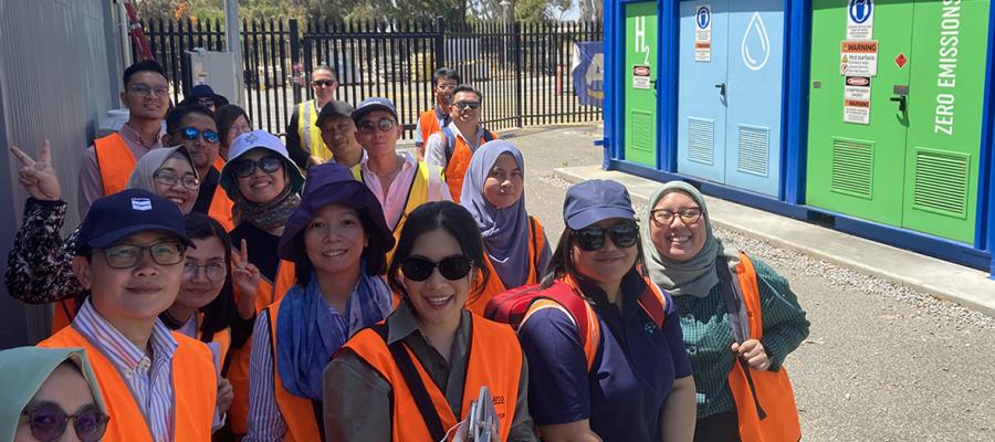 Southeast Asian delegates visit energy storage sites in Western Australia