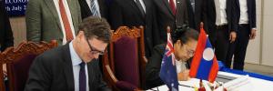 Australian Ambassador Paul Kelly signs P4I agreement with Government of Laos PDR 